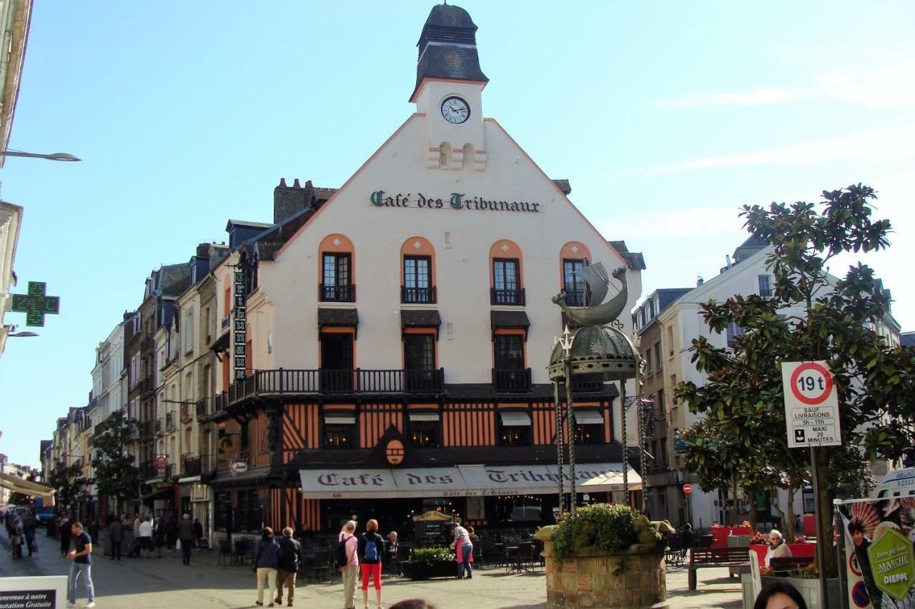 Appartement Cosy*** Centre Historique Dieppe - Rue Pietonne A 200M De La Plage Екстер'єр фото